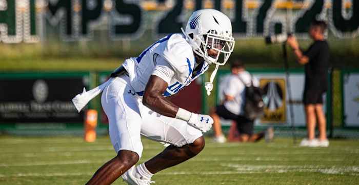 2023 defensive back prospect Jarvis Lee